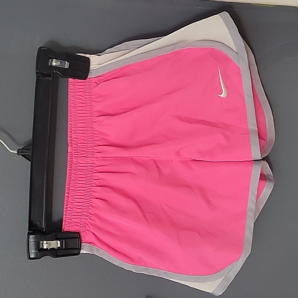 Nike dri-fit shorts size 4-5 years